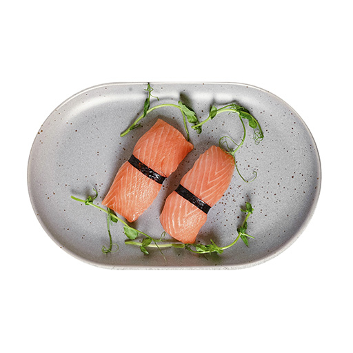 Суши с лососем 2 шт.