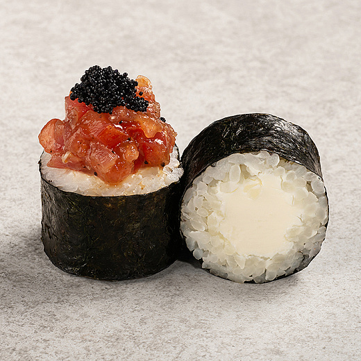 Ролл Тунец в соусе Шичими тогараси